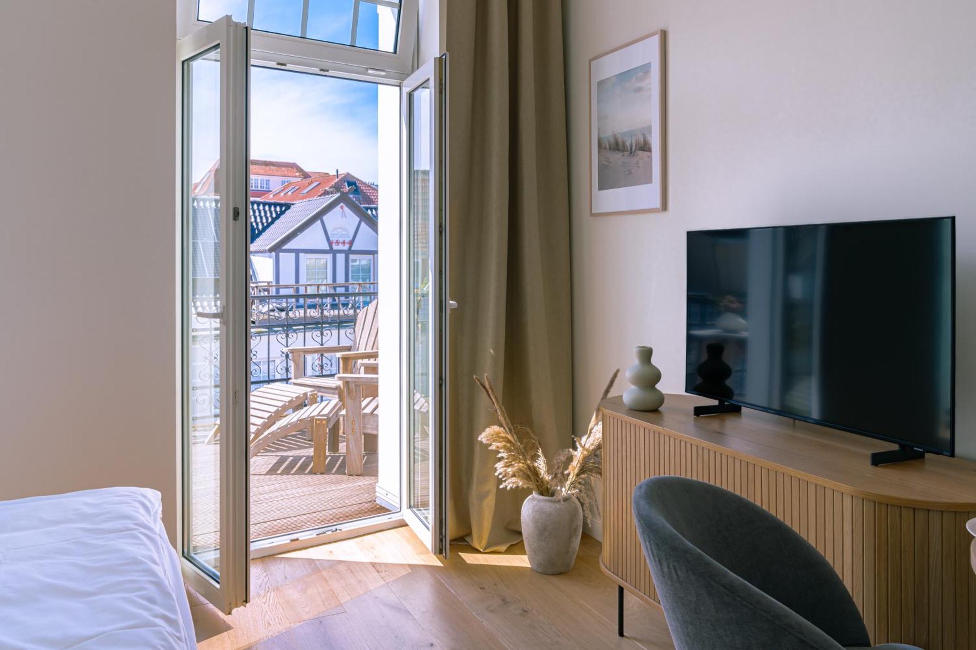 Kapitaenshaus Friedrich Franz - Premium Apartments 200 Meter Vom Strand Und Alten Strom Rostock Eksteriør bilde