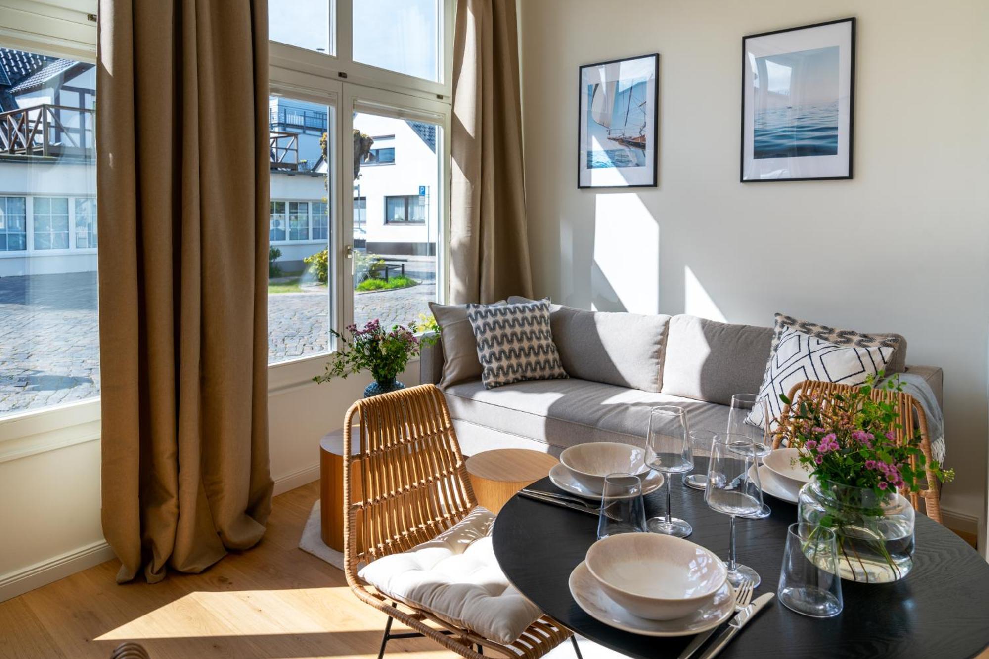Kapitaenshaus Friedrich Franz - Premium Apartments 200 Meter Vom Strand Und Alten Strom Rostock Eksteriør bilde